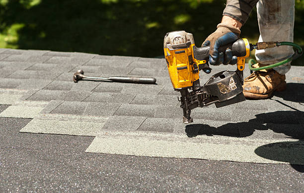Roof Gutter Cleaning in Kingsford, MI